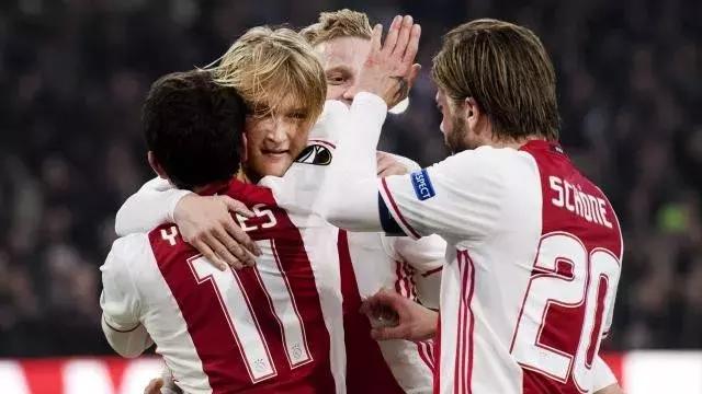  那不勒斯青春风暴，U23小将包办三进球  